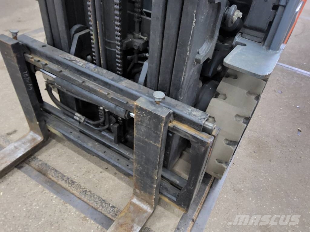 Toyota 1,5Ton heftruck H02-8FGF15 lpg 1.5t forklift Газовые погрузчики