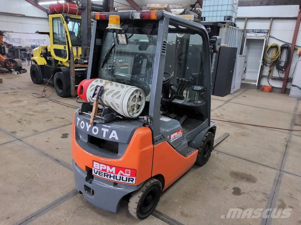 Toyota 1,5Ton heftruck H02-8FGF15 lpg 1.5t forklift Газовые погрузчики