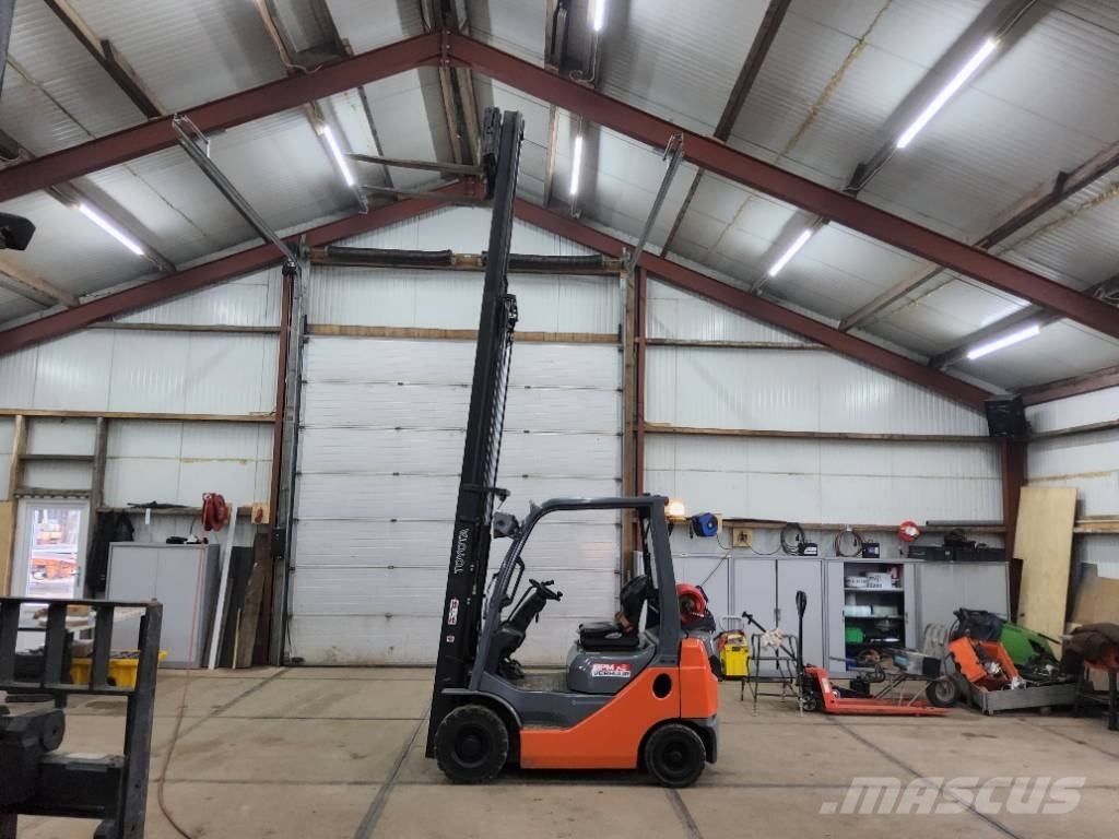 Toyota 1,5Ton heftruck H02-8FGF15 lpg 1.5t forklift Газовые погрузчики