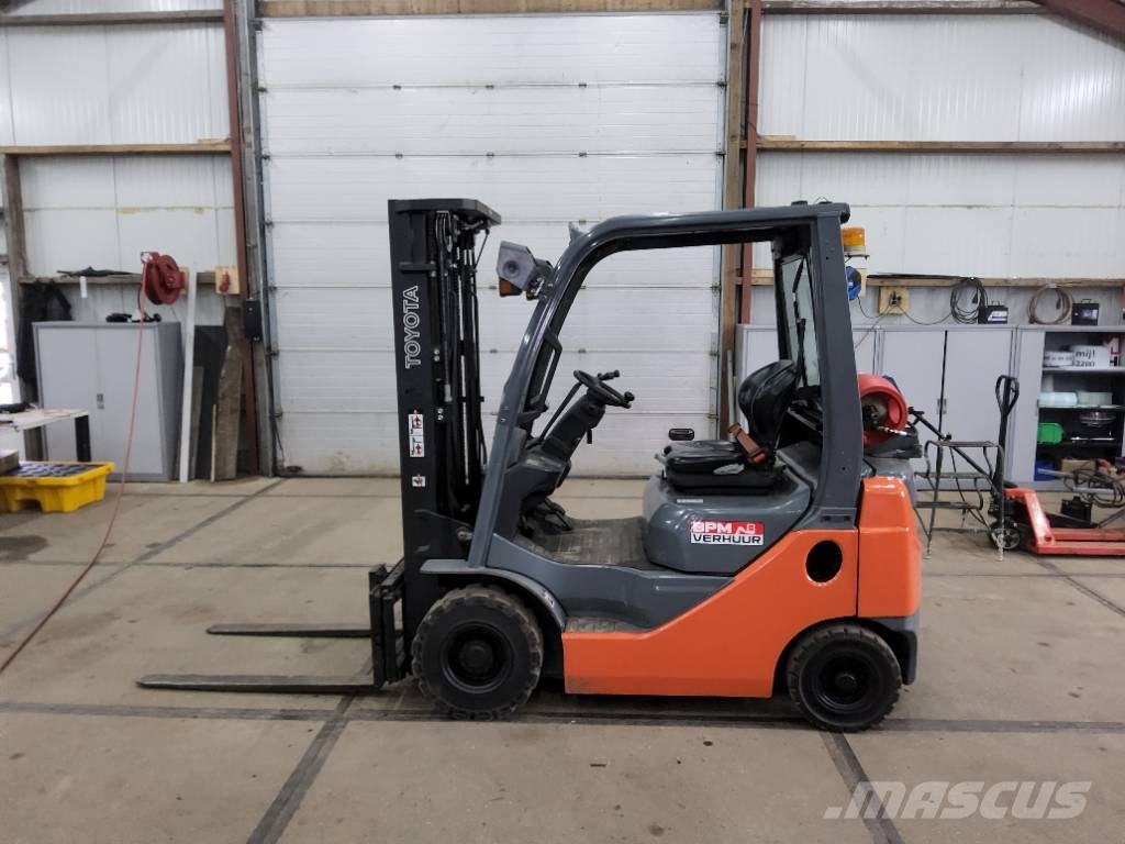 Toyota 1,5Ton heftruck H02-8FGF15 lpg 1.5t forklift Газовые погрузчики