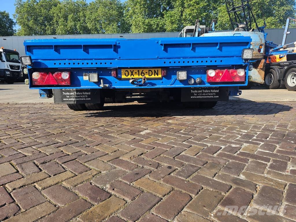 Nooteboom MCO-58-04V Låg lastande semi trailer