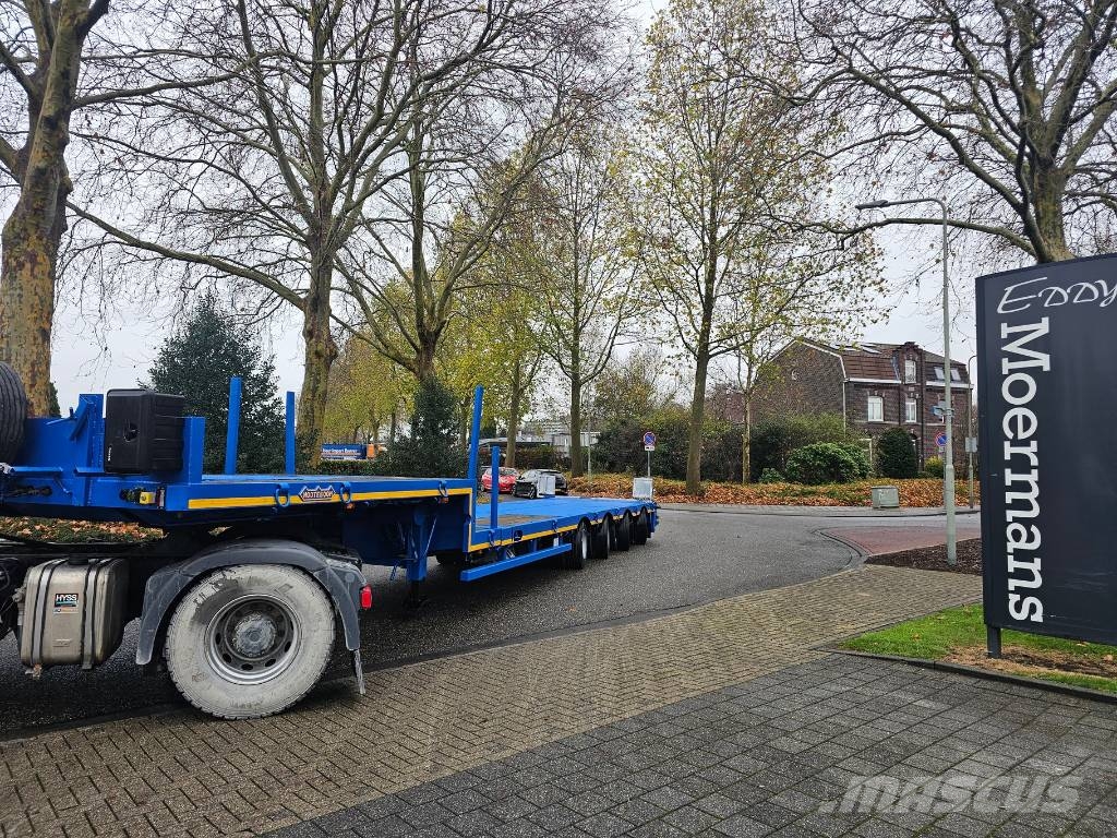 Nooteboom MCO-58-04V Låg lastande semi trailer