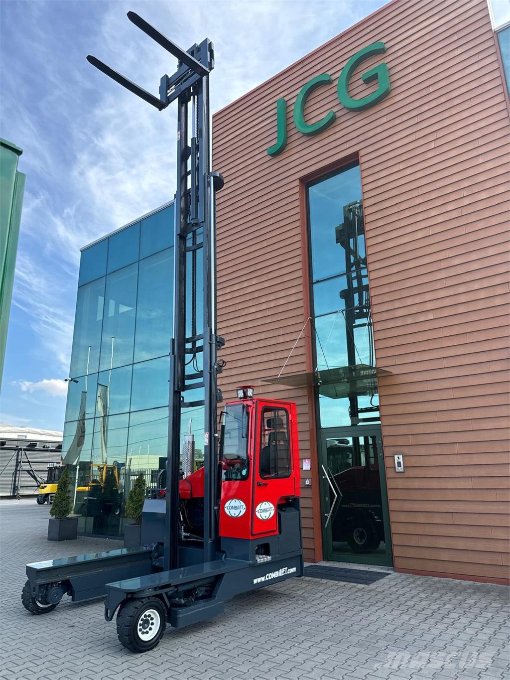 Combilift C4000 // Diesel //Triplex 7500//Like new Nelitietrukit