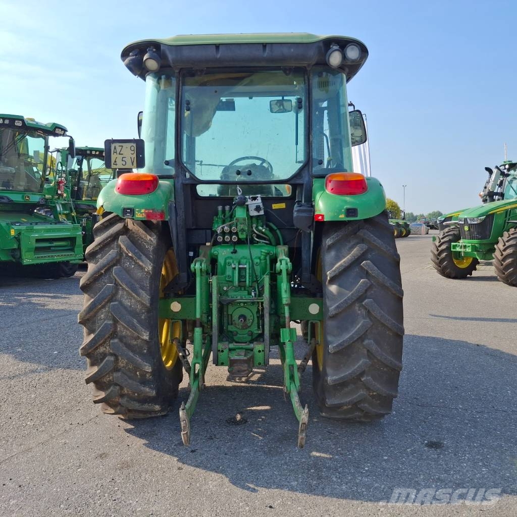John Deere 5620 Трактора