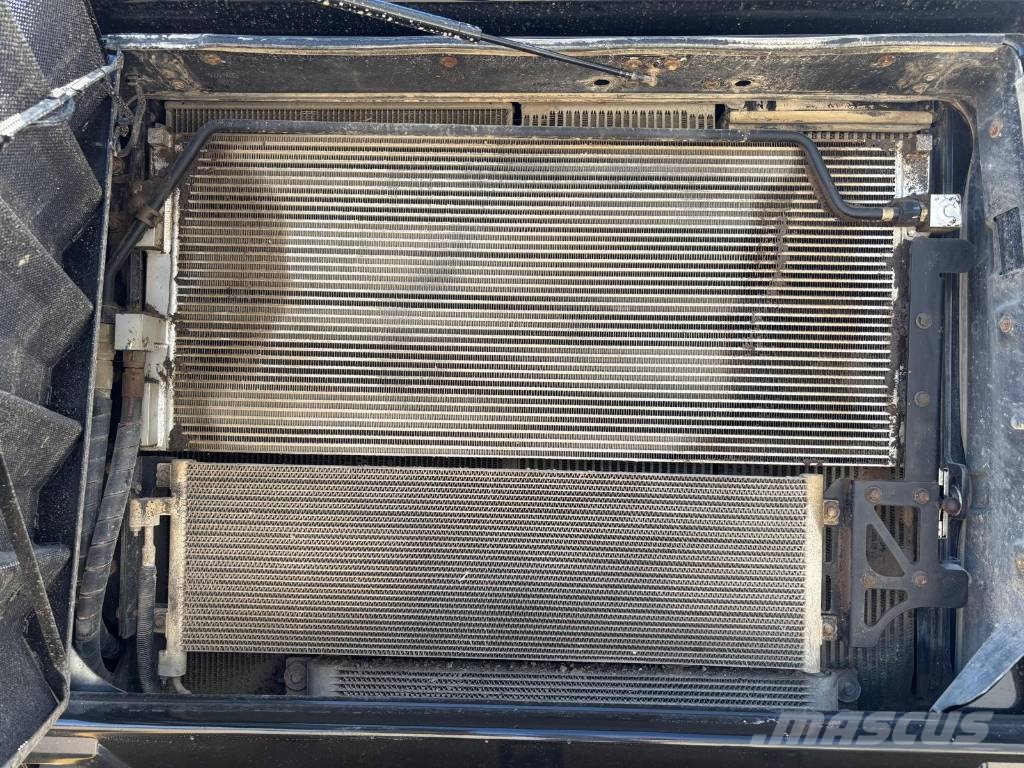 CAT 980 M Kolesni nakladalci