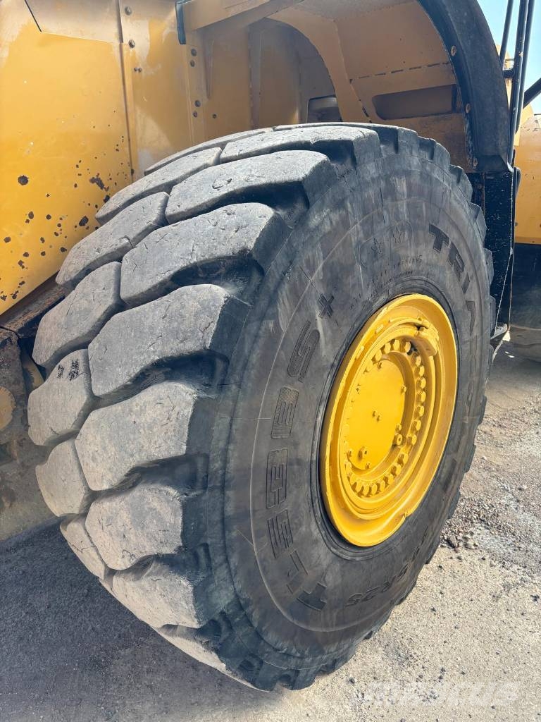 CAT 980 M Kolesni nakladalci