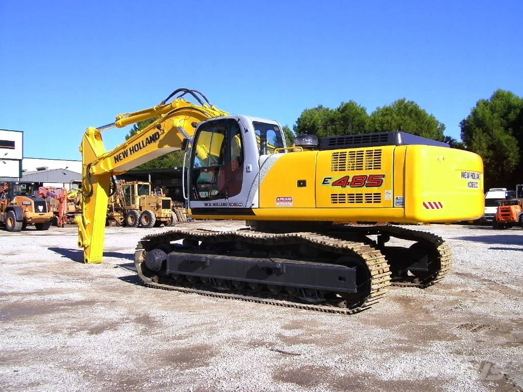 New Holland Kobelco E 485 LC 大型油圧ショベル12t以上（パワーショベル・ユンボ）