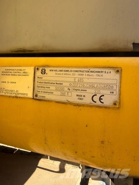 New Holland Kobelco E 485 LC 大型油圧ショベル12t以上（パワーショベル・ユンボ）