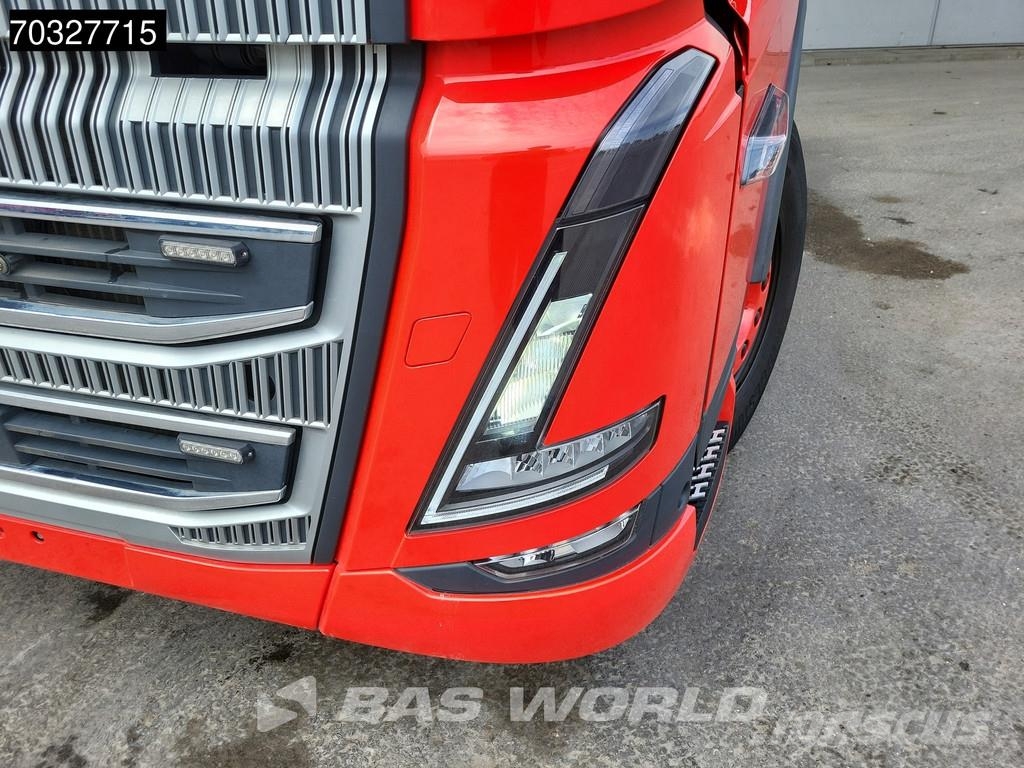 Volvo FH16 650 FH16 6X2 Lift+Lenkachse I-ParkCool ACC Na Tractor Units