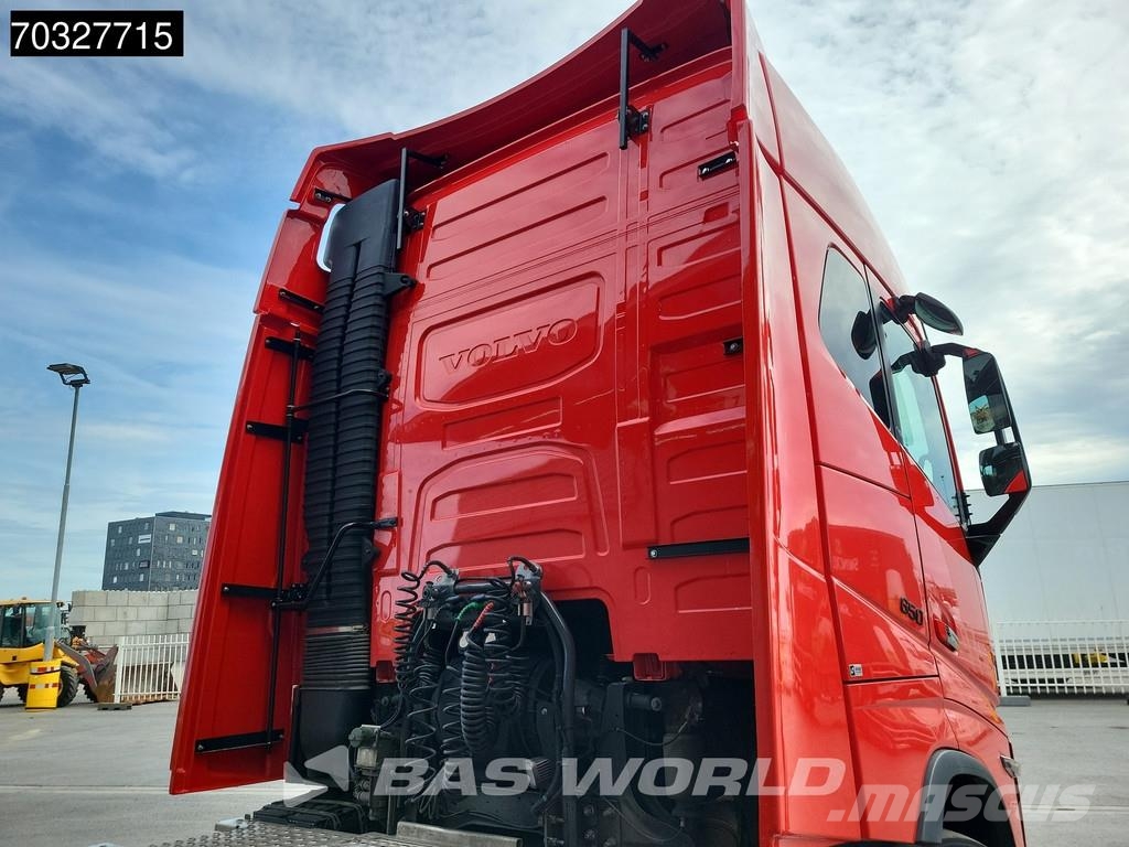 Volvo FH16 650 FH16 6X2 Lift+Lenkachse I-ParkCool ACC Na Tractor Units