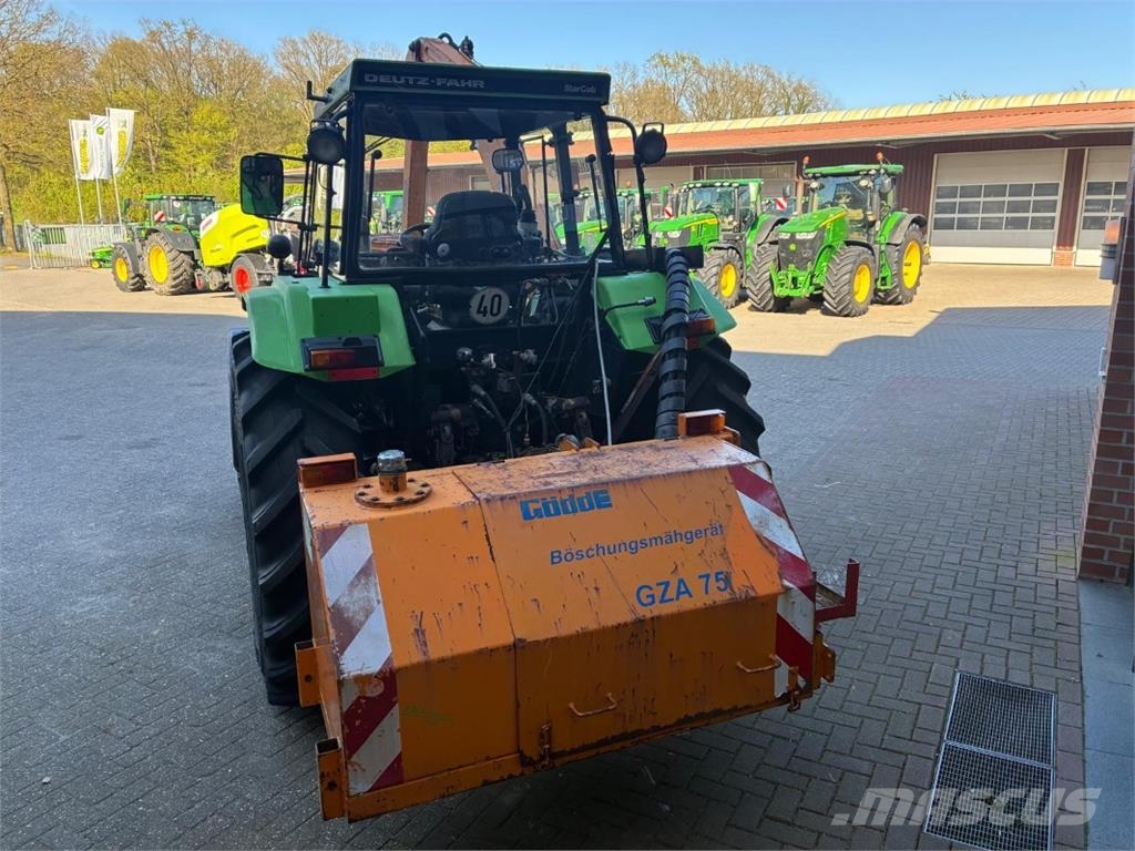 Deutz-Fahr DX 6.06 + Gödde Mähausleger 曳引機