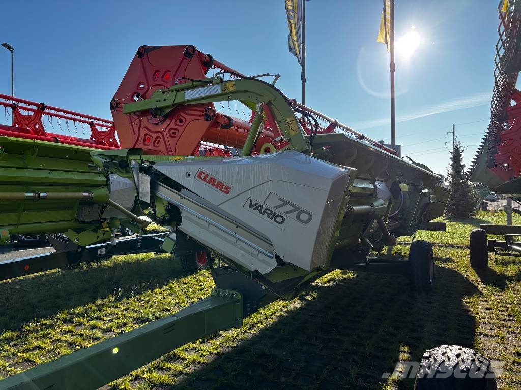 CLAAS Lexion 670 Maaidorsmachines