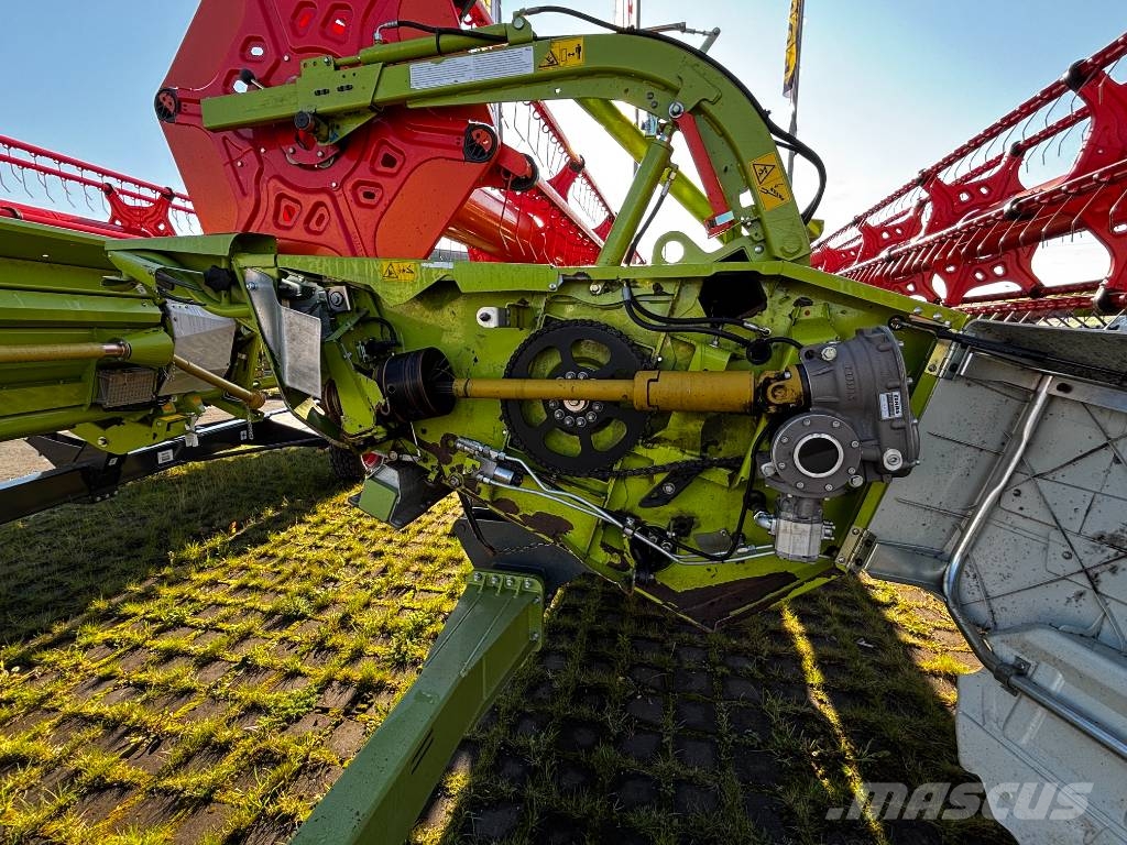 CLAAS Lexion 670 Maaidorsmachines