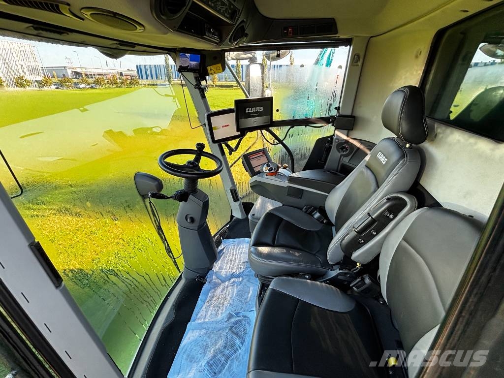 CLAAS Lexion 670 Maaidorsmachines