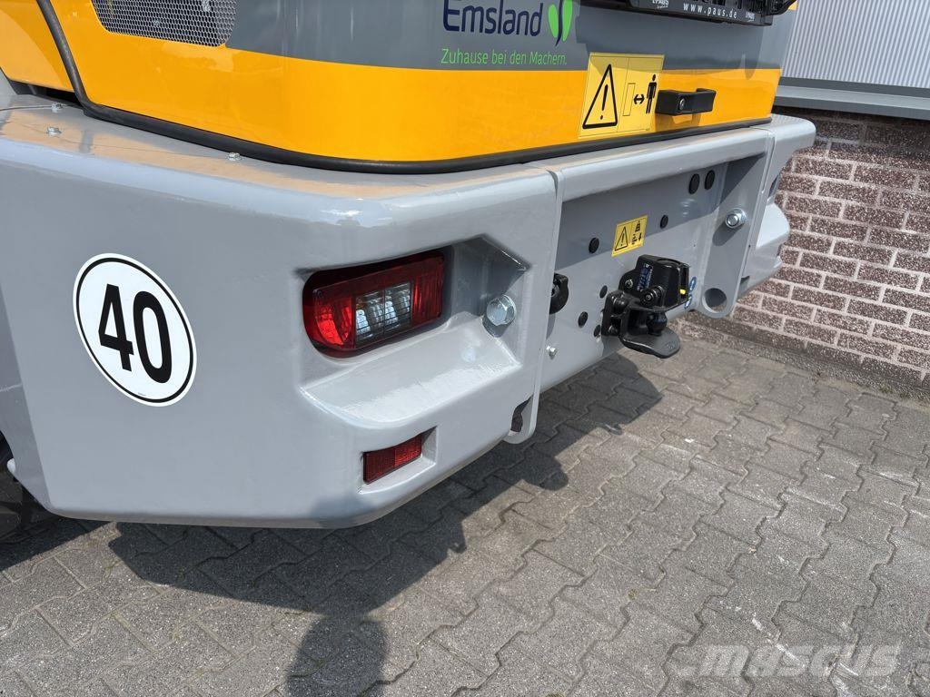 Paus SL9088 لوادر بعجل
