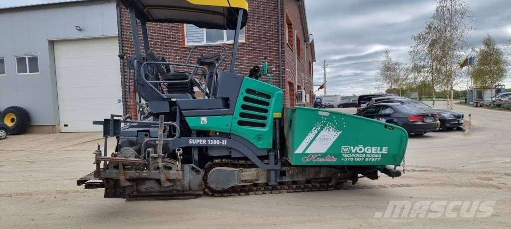 Vögele 1300-3i معدات السفلتة