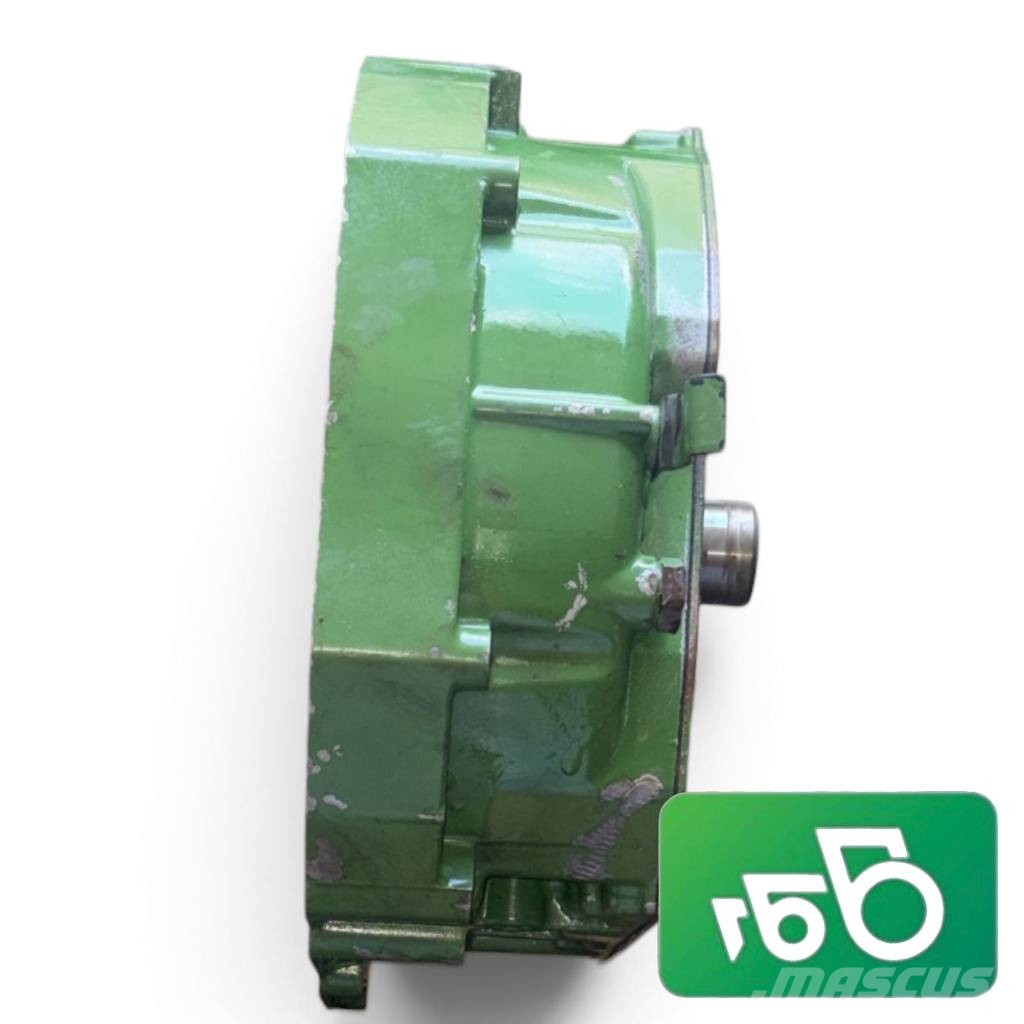 John Deere 6155M Gearbox Cover R121885 R95778 الشاسيه والتعليق