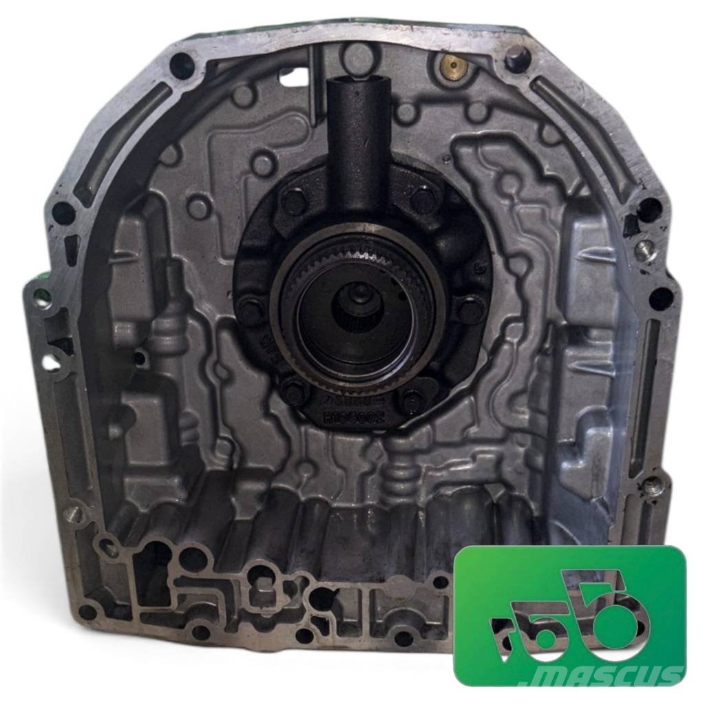 John Deere 6155M Gearbox Cover R121885 R95778 الشاسيه والتعليق