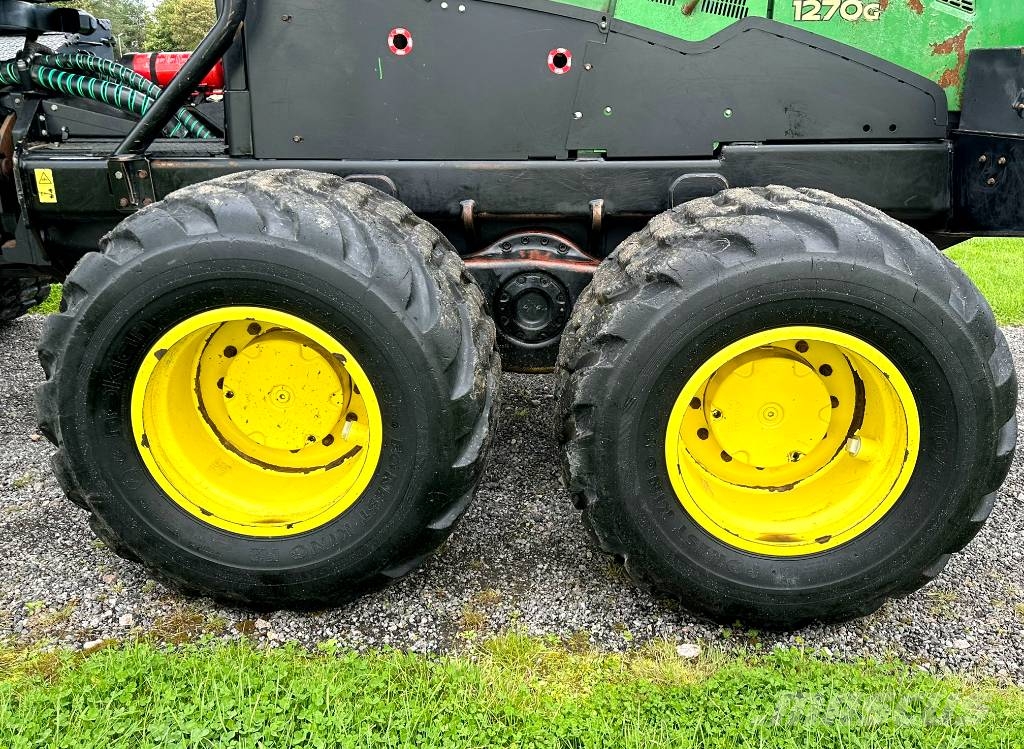 John Deere 1270G Forestry Harvester 8WD c/w 415 Head Harversteri