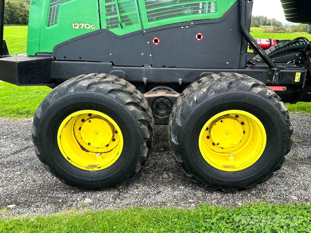 John Deere 1270G Forestry Harvester 8WD c/w 415 Head Harversteri