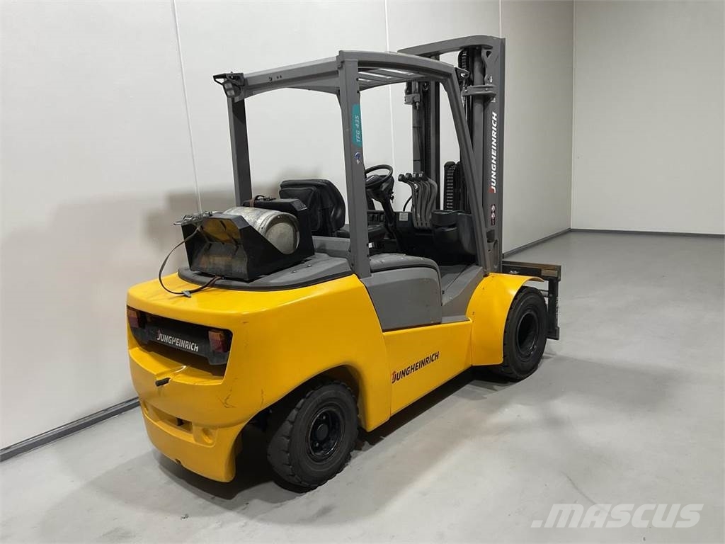 Jungheinrich TFG 435 LPG forklifts