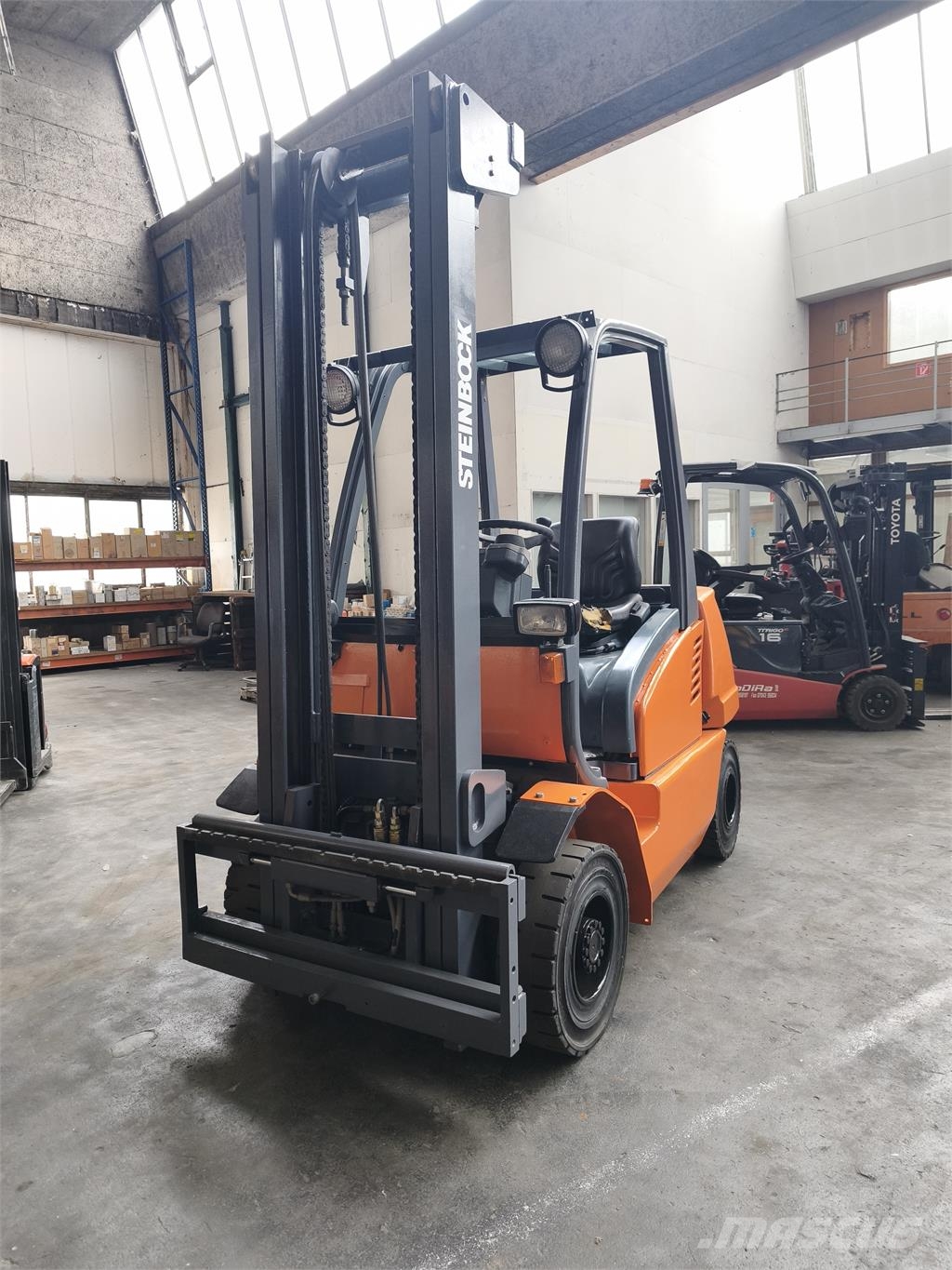 Steinbock Boss CD 25 C Camiones diesel