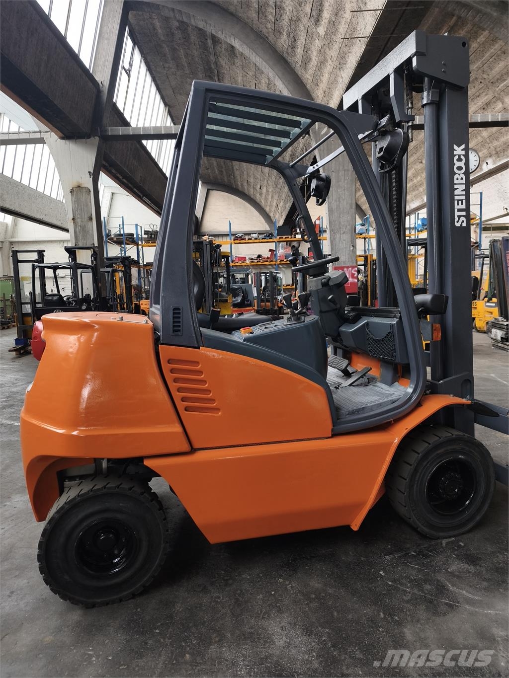 Steinbock Boss CD 25 C 柴油卡車