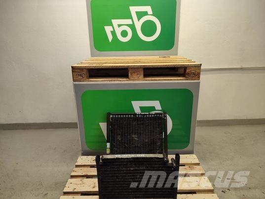 JCB Fastrac 3185 AC cooler Radiatorji