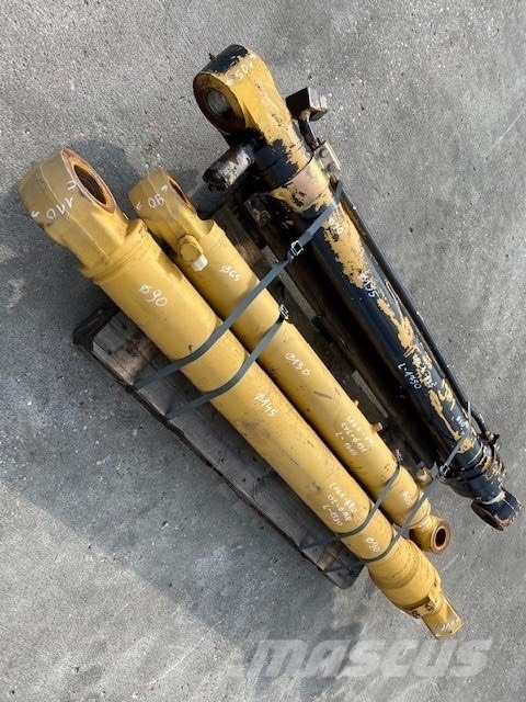 CAT HYDRAULIC CYLINDER L-1410 Гідравліка