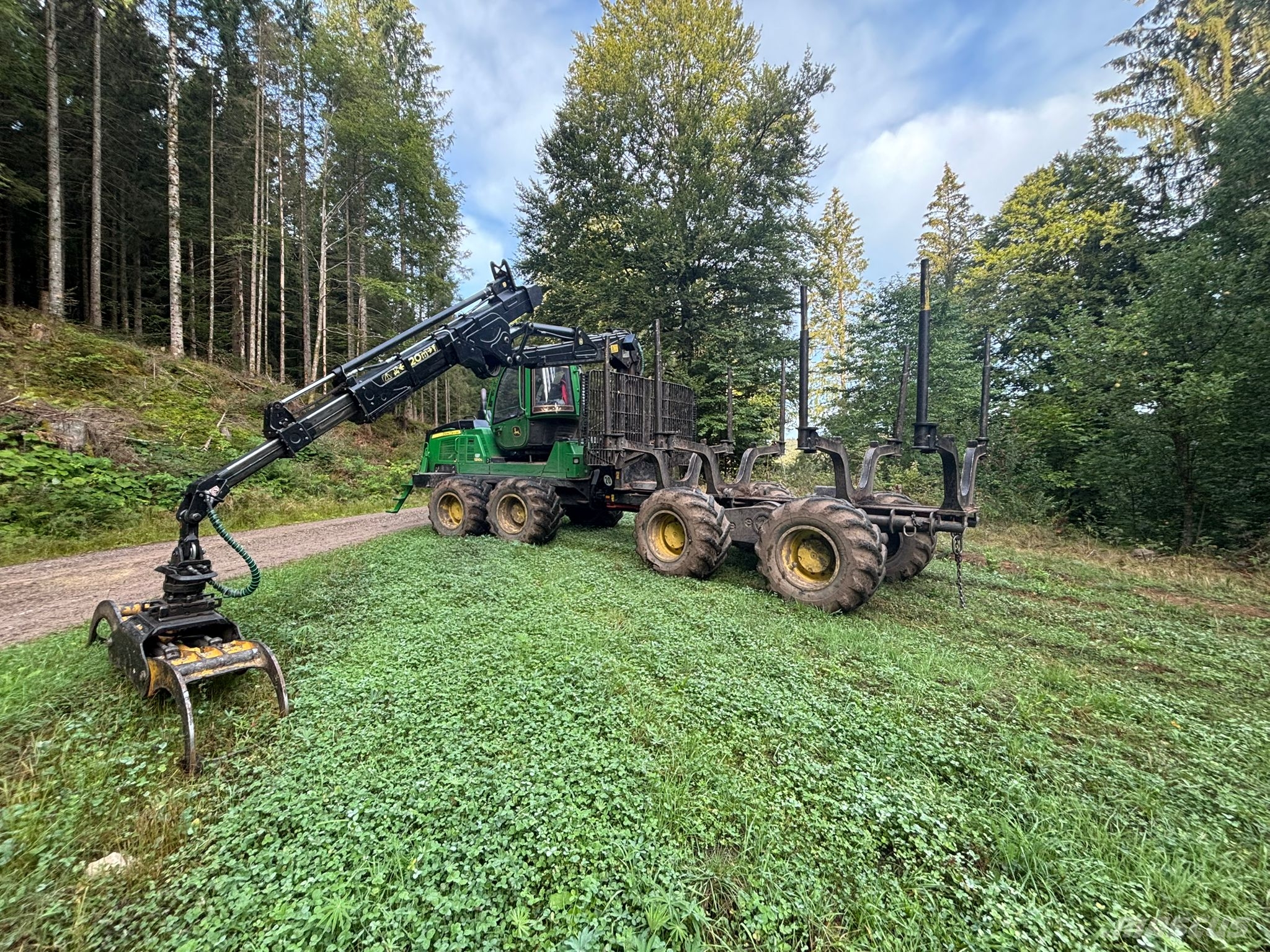 John Deere 1510 G Forwarder