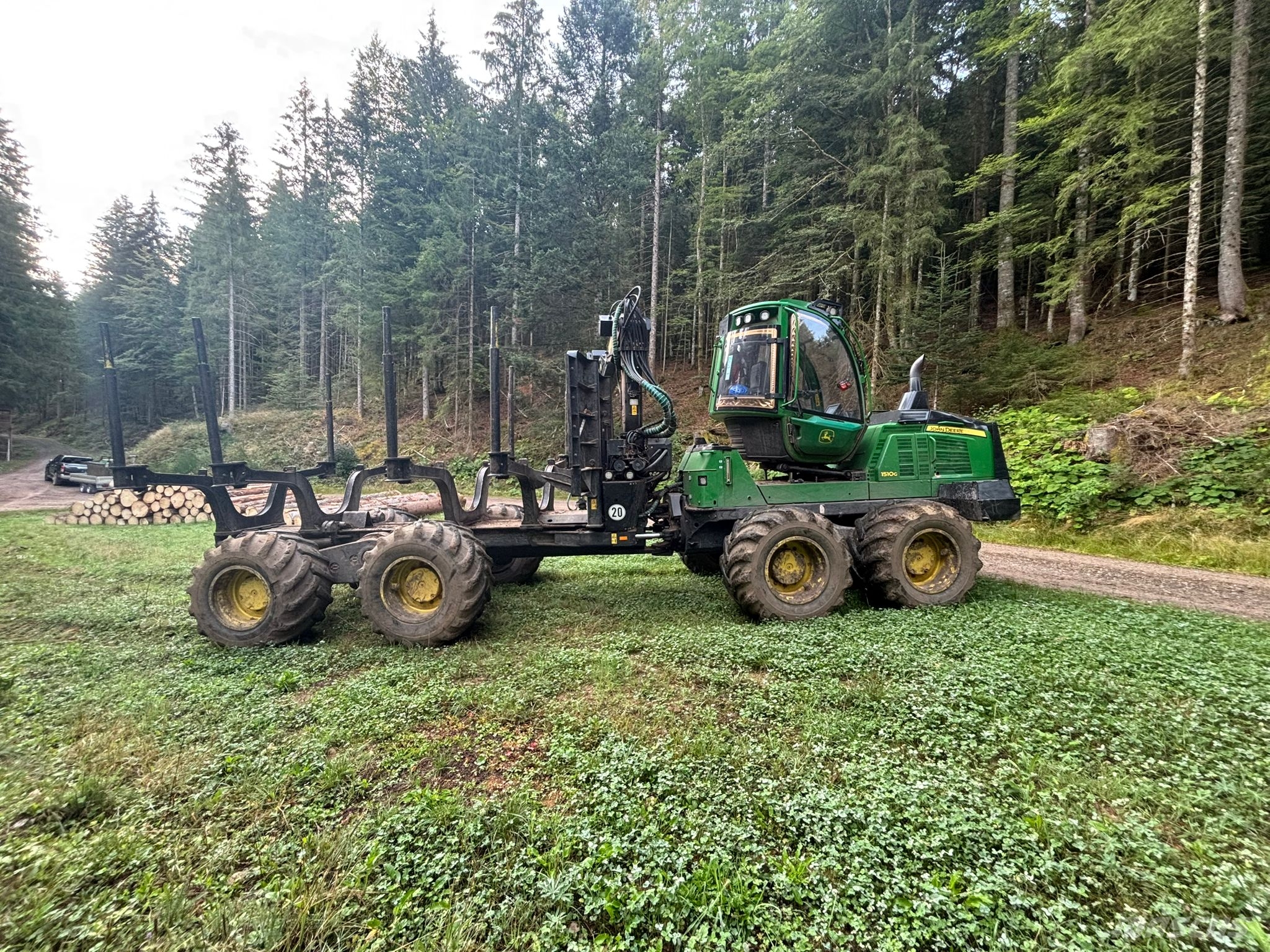 John Deere 1510 G Forwarder