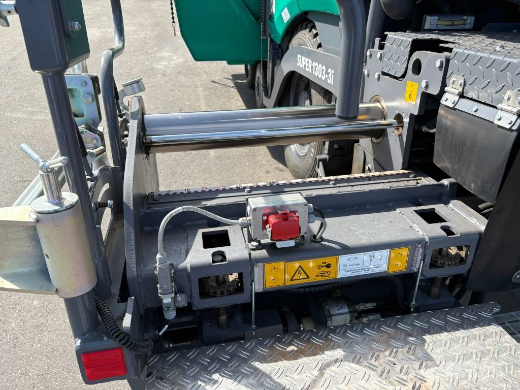Vögele Super 1303-3i Strassenfertiger