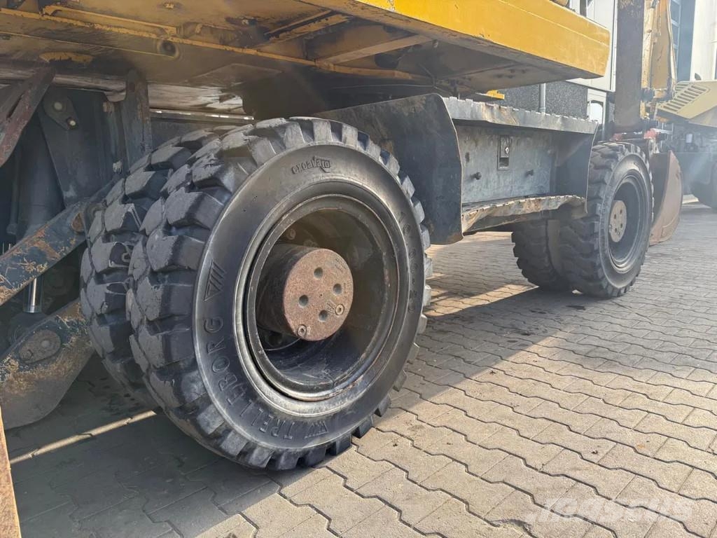 Komatsu PW180-7 Εκσκαφείς με τροχούς - λάστιχα