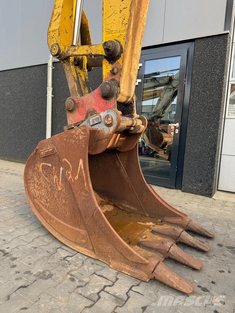 Komatsu PW180-7 Εκσκαφείς με τροχούς - λάστιχα