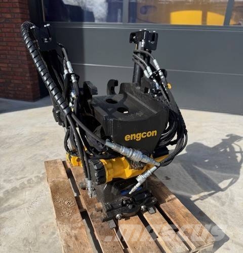 Engcon EC 209 Volteadoras