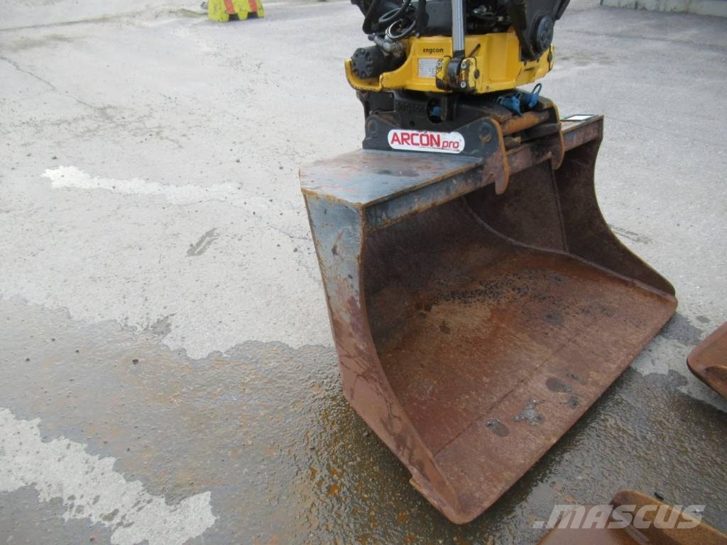 Wacker Neuson EZ 80 حفارات وسط 7 طن - 12 طن