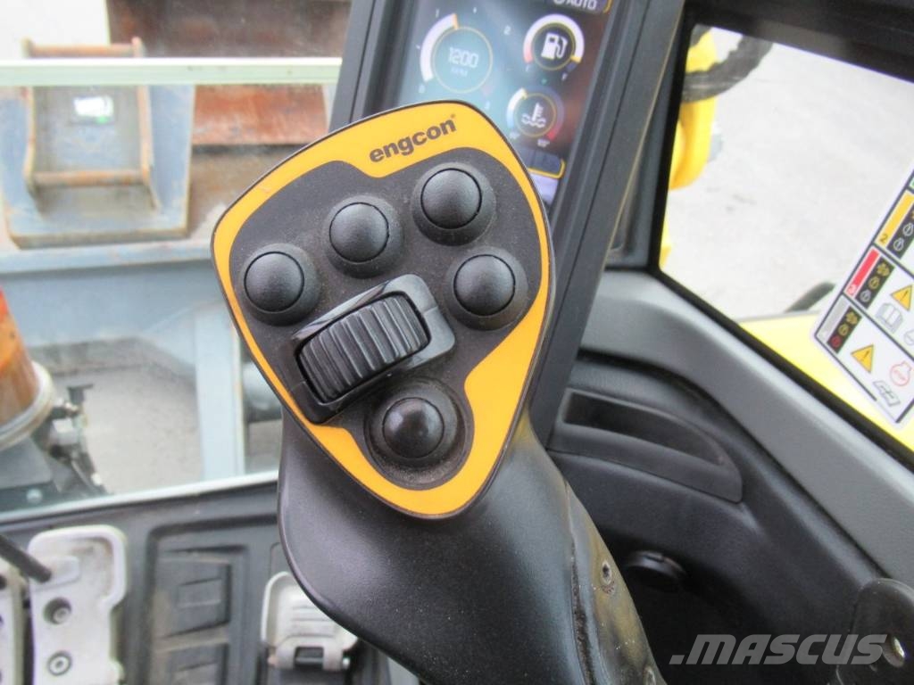Wacker Neuson EZ 80 حفارات وسط 7 طن - 12 طن