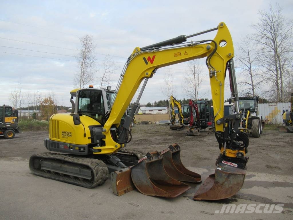 Wacker Neuson EZ 80 حفارات وسط 7 طن - 12 طن