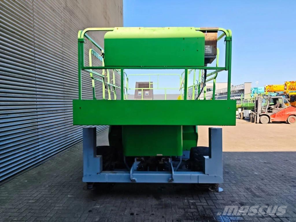 JLG 3394 RT 剪叉式升降机