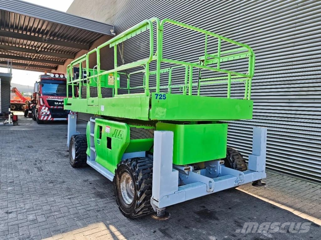 JLG 3394 RT 剪叉式升降机