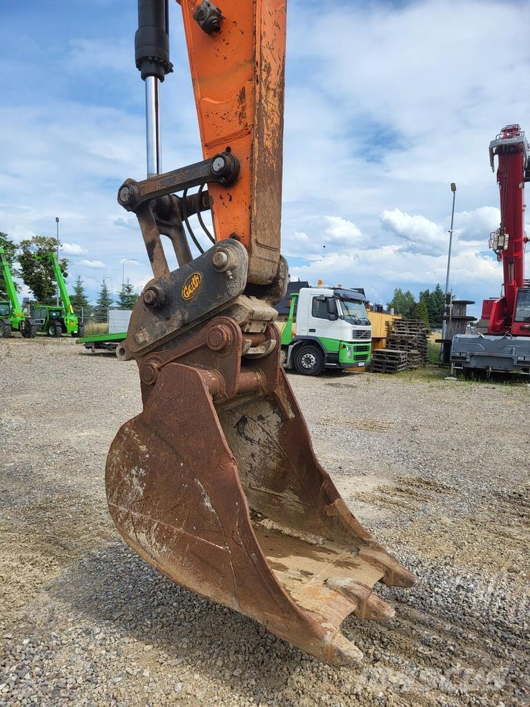 Doosan DX255LC-5 حفارات زحافة