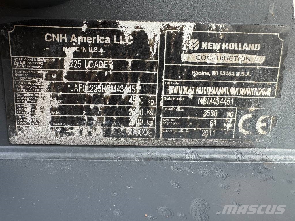 New Holland 225 LOADER Skid steer loderler