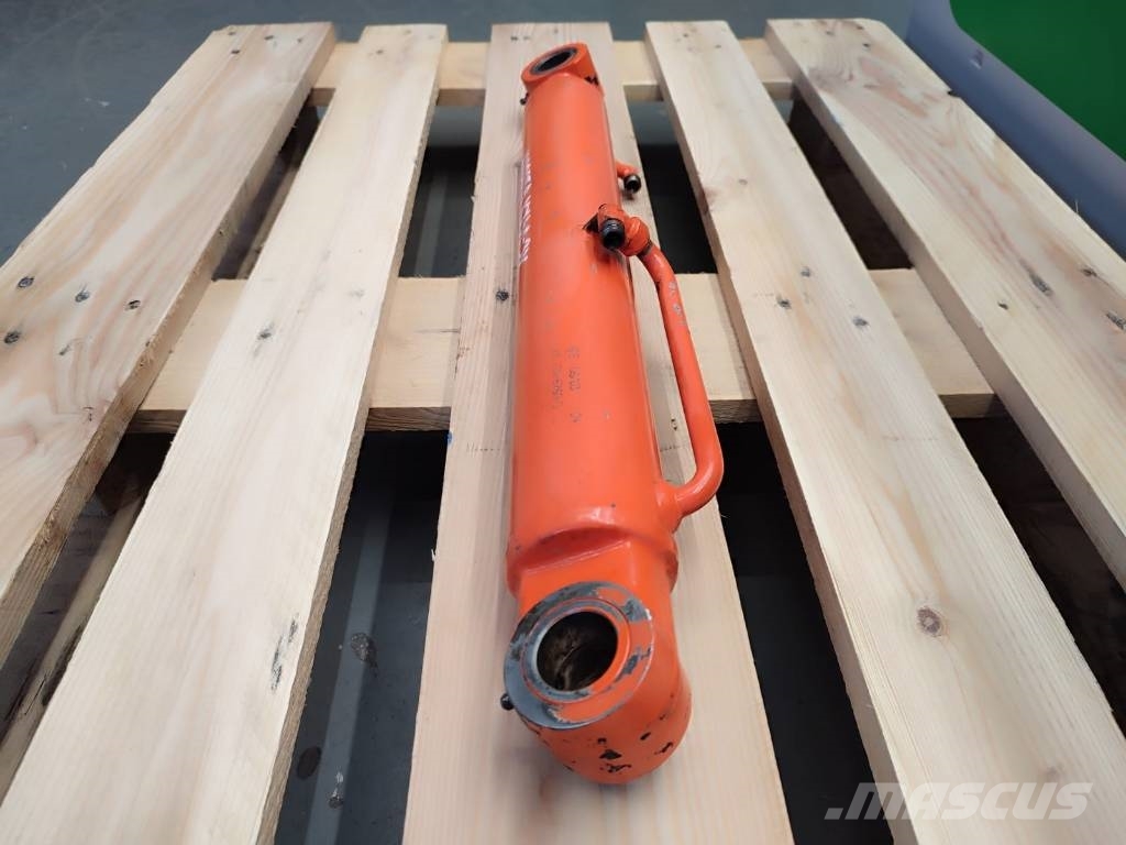 Kubota Upper arm cylinder RG138 6760 3 KUBOTA KX41-3N Lanças e braços