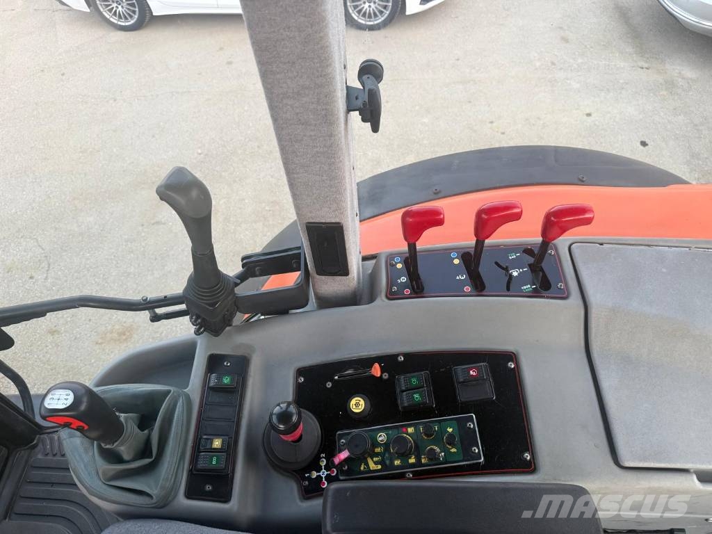 Terrion TERRION ATM 4200 الجرارات