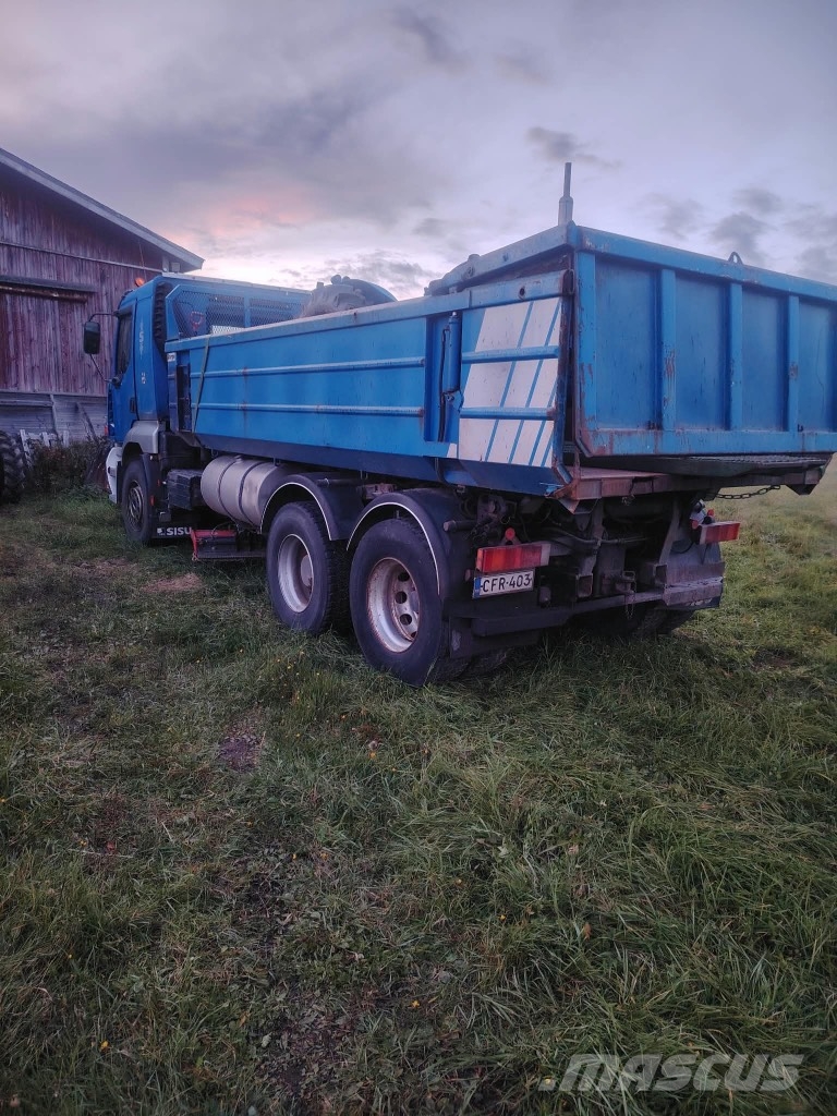 Sisu E11 Sora- ja kippiautot