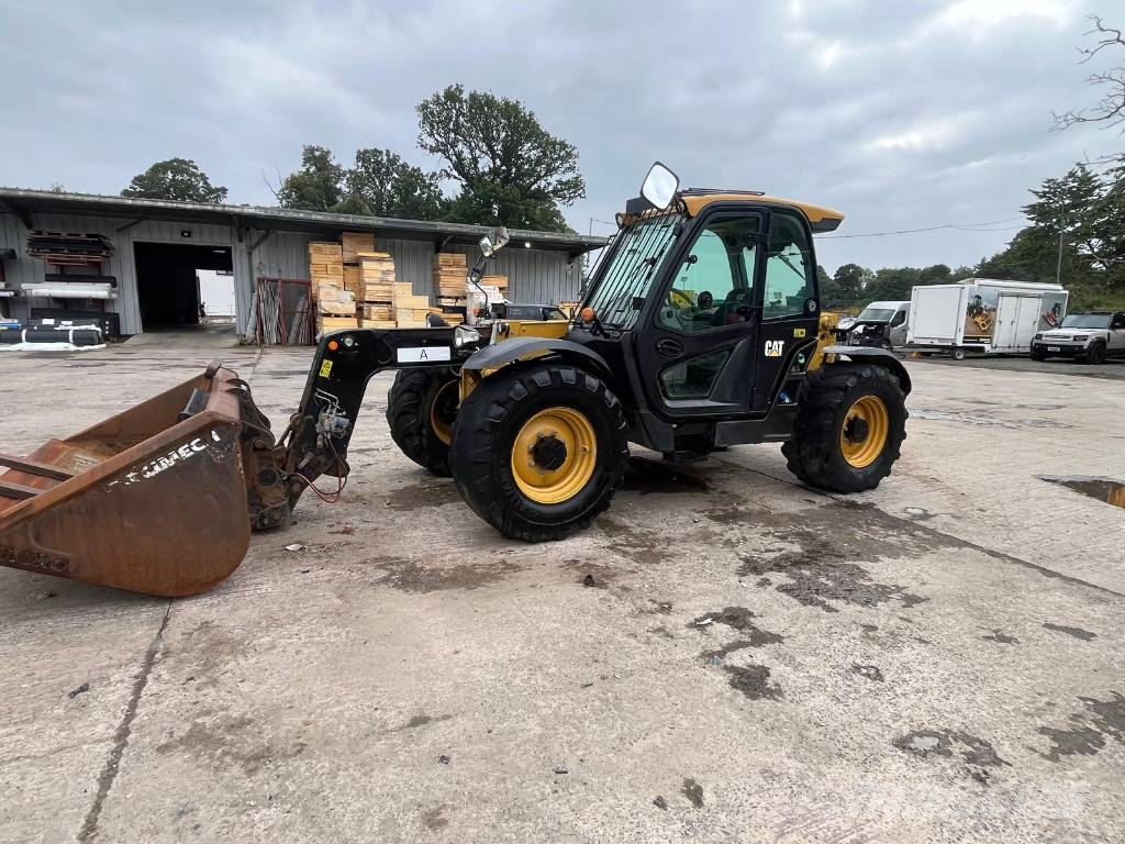 CAT TH 357D Сельскохозяйственные телескопические погрузчики