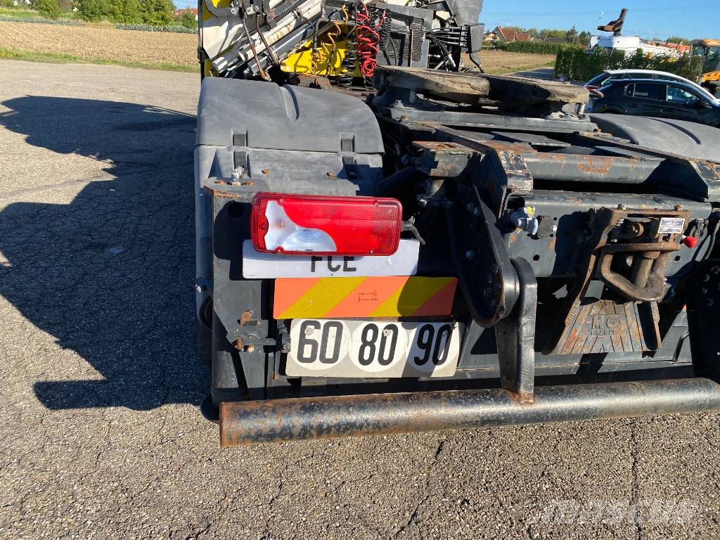 MAN TGA 18.400 HydroDrive 4x4 H-B/L HIAB 322-E6 中古トラクターヘッド | トレーラーヘッド
