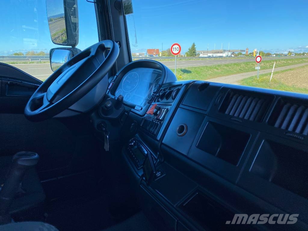 MAN TGA 18.400 HydroDrive 4x4 H-B/L HIAB 322-E6 中古トラクターヘッド | トレーラーヘッド