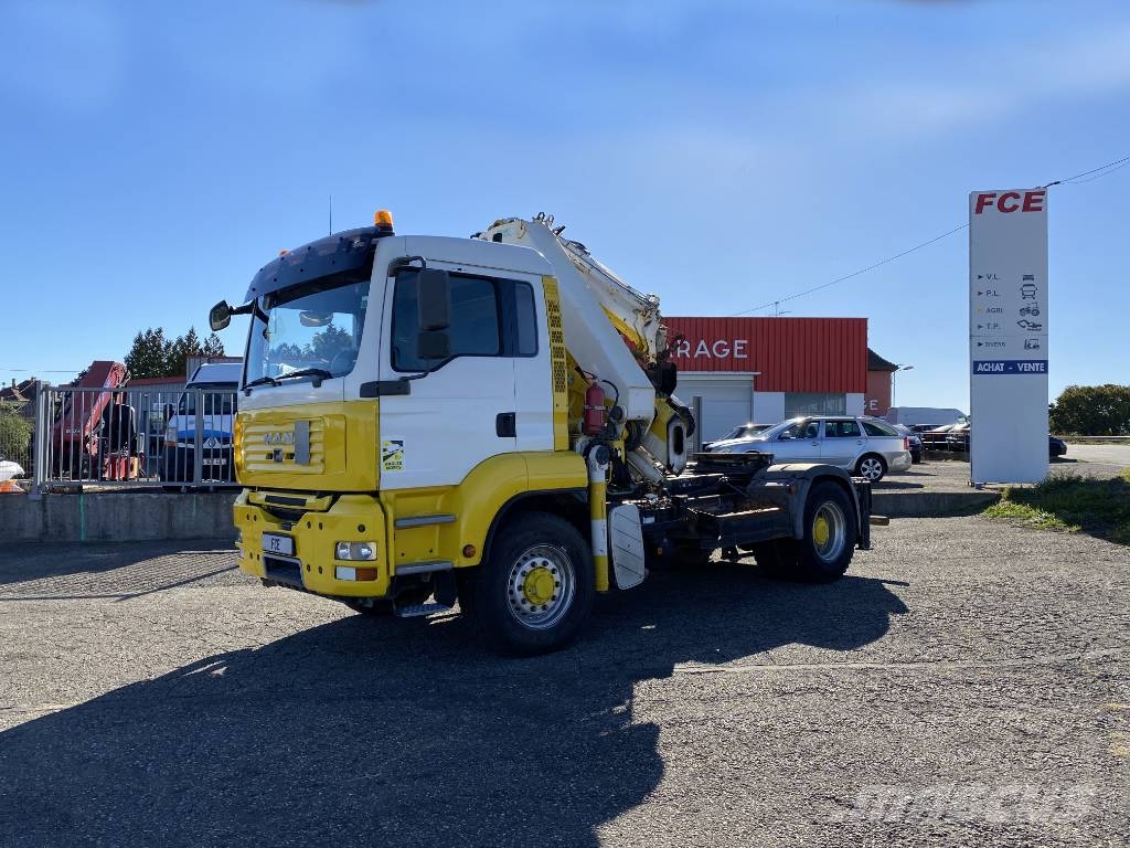 MAN TGA 18.400 HydroDrive 4x4 H-B/L HIAB 322-E6 中古トラクターヘッド | トレーラーヘッド