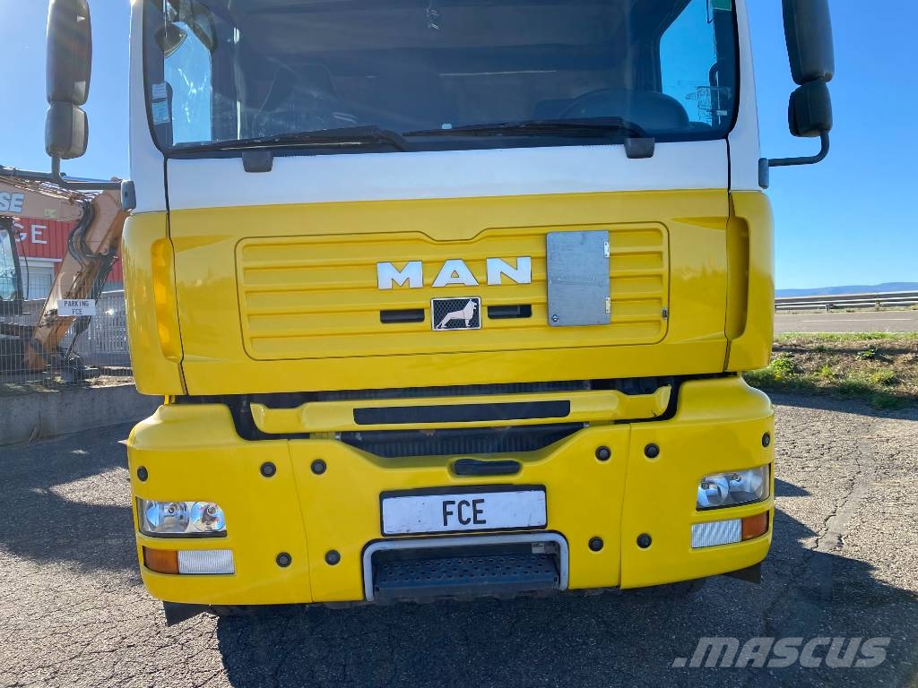 MAN TGA 18.400 HydroDrive 4x4 H-B/L HIAB 322-E6 中古トラクターヘッド | トレーラーヘッド